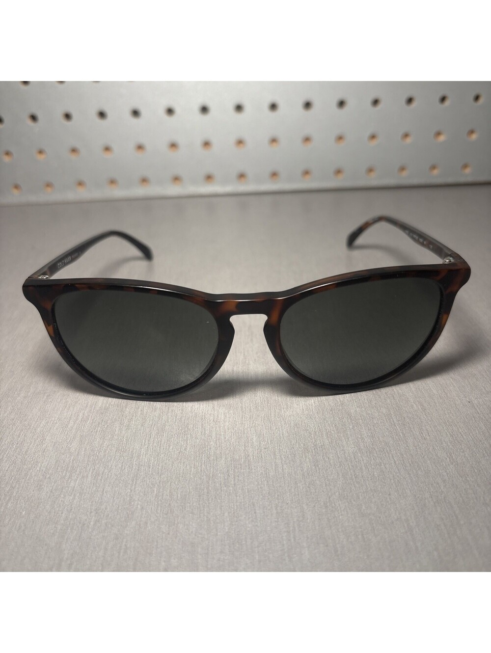 Cole Haan Sunglasses CH8502 Tortoise 215 Polarized Key Hole 55-18-140 Round